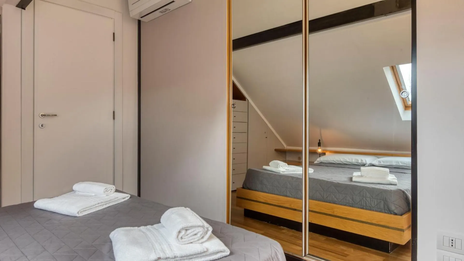 Apartment Milan Royal Suites -Montenapoleone-