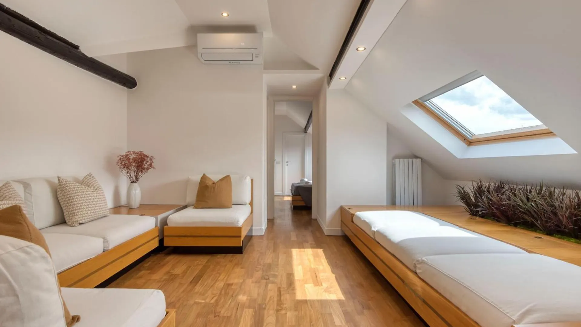 Milan Royal Suites -Montenapoleone- location