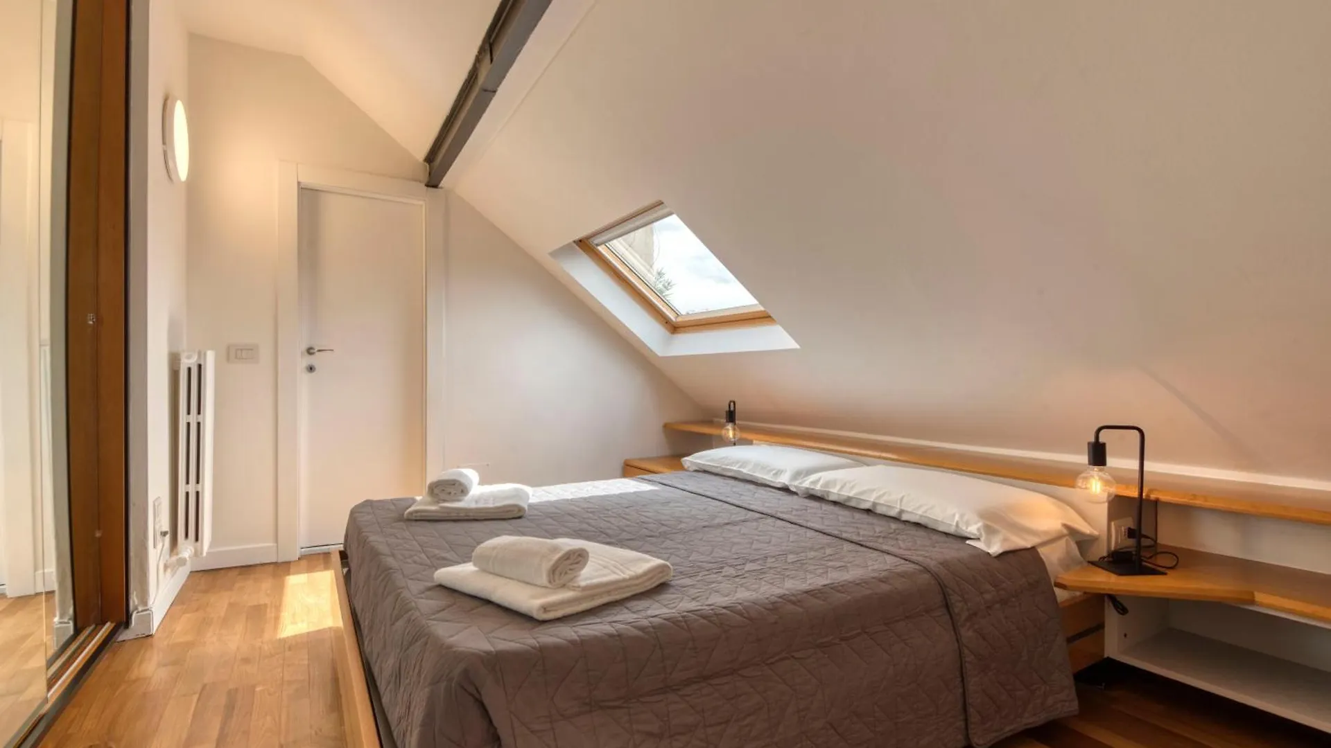 Milan Royal Suites -Montenapoleone- Apartment